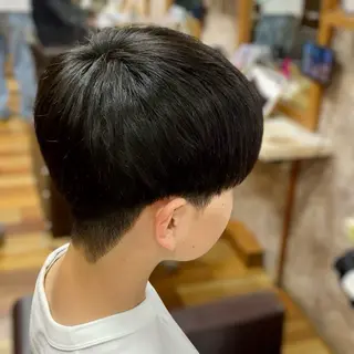 ショート YELLOW CORN 金沢文庫所属・【金沢文庫4分】髪質 改善/縮毛矯正アラタのヘアスタイル