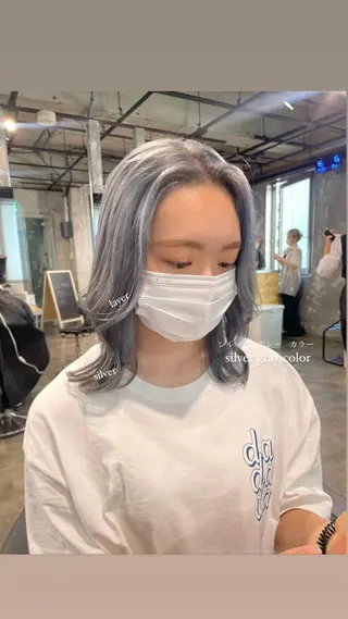 ミディアム カラー パーマ ヘアアレンジ メンズ キッズ ネイル マツエク・マツパ アイブロウ 透明感カラー・レイヤ ー🎀amika🎀のヘアスタイル