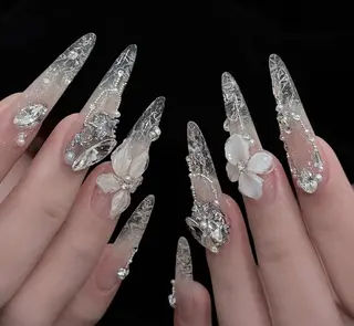 ネイル D-BEAUTY Nailsalonのネイルデザイン