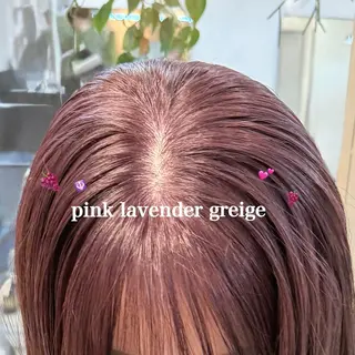 セミロング カラー ミルクティー× グレージュMOMOのヘアスタイル