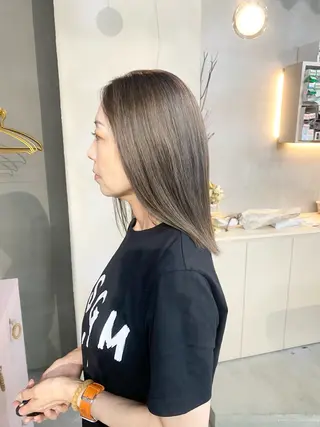 ミディアム カラー qulim所属・前橋 姫奈のヘアスタイル