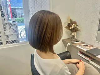 ショート カラー 🍓艶髪/艶カラー ハイトーン/しんたにのヘアスタイル