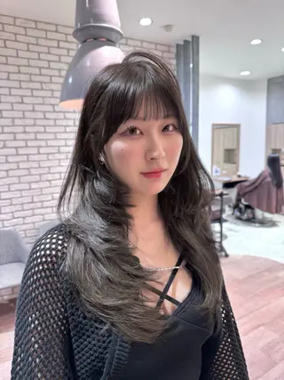 セミロング 映える顔まわり/前髪 特化 💗 ユキマのヘアスタイル