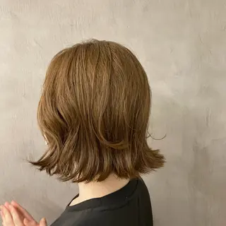 ショート カラー サロンドバン所属・艶髪/透明感カラー ヤマダモモカのヘアスタイル