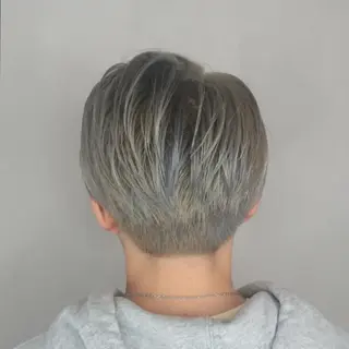 ショート カラー メンズ 田邉 俊和のヘアスタイル