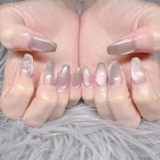 ネイル 個室ネイルサロンDolly  Girl〜ドーリーガール〜所属・DollyGirl KYOKOのネイルデザイン