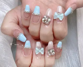 ネイル RINA 🤍のネイルデザイン