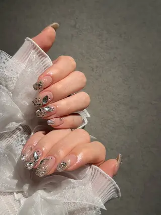 ネイル I-nailロング /ワンホン/キラキラのネイルデザイン