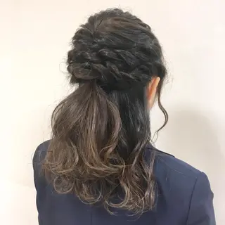 セミロング ヘアアレンジ 【Sweep】おじま のぞみのヘアスタイル