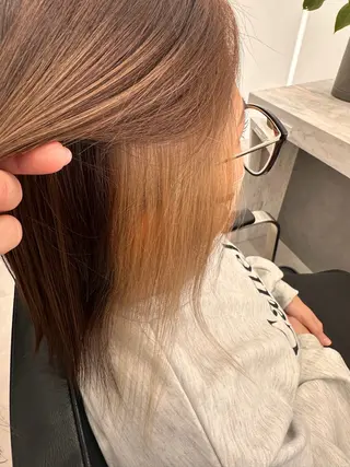 カラー 🦄 岡田 詠 🦄のヘアスタイル