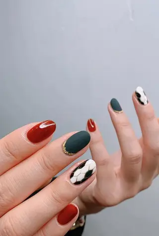 ネイル AB マツエクネイルサロンのネイルデザイン