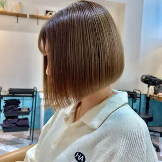 ミディアム カラー 髪質改善【縮毛矯正】 北千住で美髪に導く人のヘアスタイル