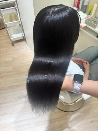 ロング カラー ParveMix 岡本えりかのヘアスタイル