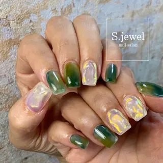 ネイル S♡JEWEL所属・S. JEWELのネイルデザイン