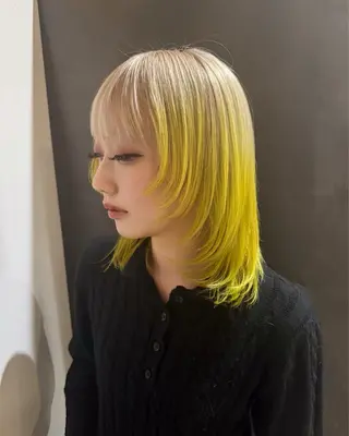 ミディアム カラー ハイトーン/デザイン カラー／悠斗のヘアスタイル