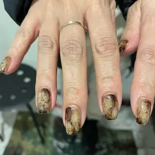 ネイル Yukino /シンプル/個性派のネイルデザイン