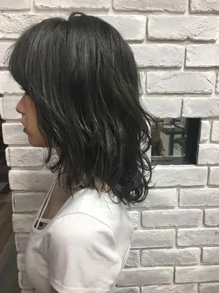 ミディアム カラー 奈良市／尼ヶ辻 谷川和也のヘアスタイル