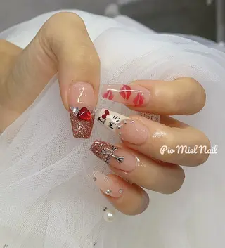 ミディアム Pio Mielのネイルデザイン