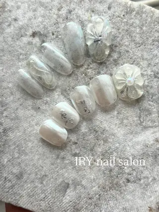 ネイル 三本 綾奈のネイルデザイン