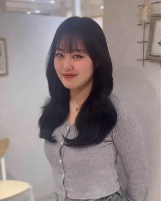 ロング カラー suzuka/透明感 カラー 美髪縮毛矯正のヘアスタイル