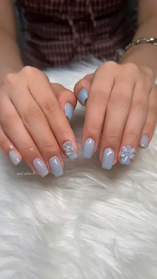 ネイル 関山 志乃のネイルデザイン