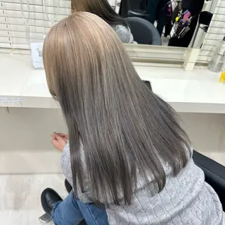 ロング ️🫧 AINE 🫧ハイトーンカラーのヘアスタイル