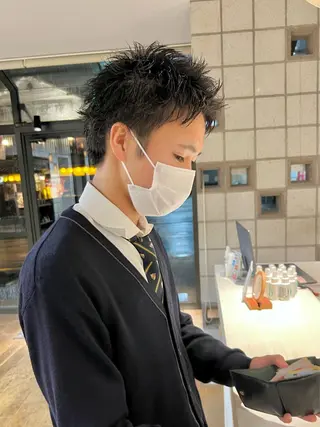 パーマ メンズ メンズパーマ/フェ ザーパーマ/古川晴輝のヘアスタイル