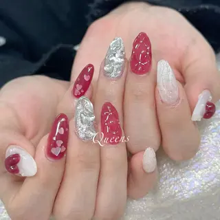 ネイル Queens ゲンのネイルデザイン