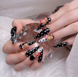 ネイル Ami Nail所属・Ami Nailのネイルデザイン