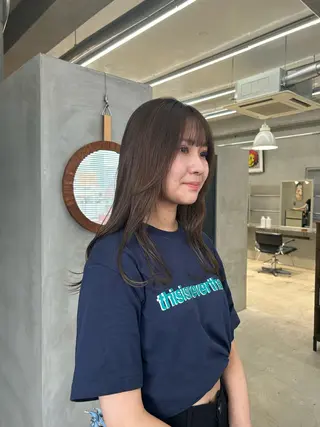 カラー taoka ayaのヘアスタイル