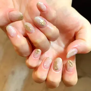 ネイル GO TODAY シェアサロン 表参道Colore店所属・K. Ayanaのネイルデザイン