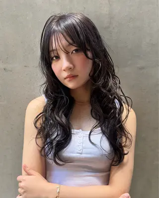 ロング カラー ココロ♩カラー/ ブリーチ  大名のヘアスタイル