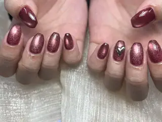 ネイル ToliyDeliy Nail Salonのネイルデザイン