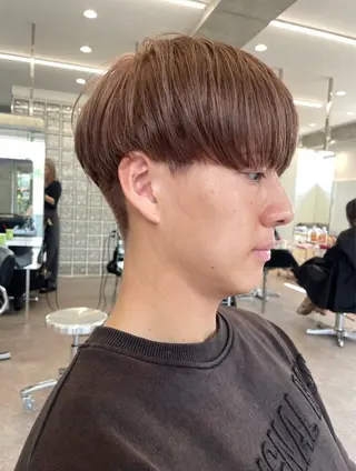 メンズ ハイトーンカラー 優海のヘアスタイル