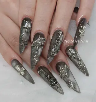 ネイル HANA 長さだしのネイルデザイン