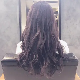 セミロング カラー ヘアアレンジ ainico +所属・前濱 ノゾミのヘアスタイル