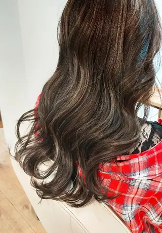 カラー NEWI京橋 *satokoのヘアスタイル