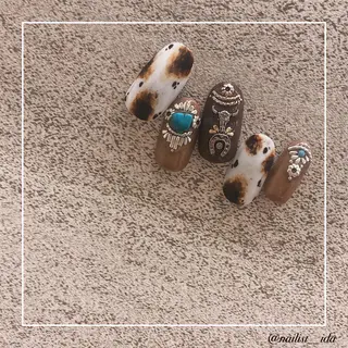 ネイル Arowa 伊田のネイルデザイン