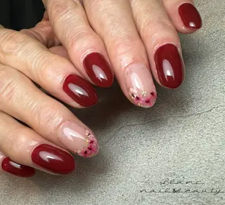 ネイル Blanc ブランのネイルデザイン