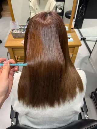 セミロング カラーモデル募集 ✨🤍モモハ🤍✨のヘアスタイル