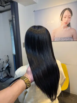 セミロング 縮毛矯正/レイヤー カット⭐️SHOTAのヘアスタイル