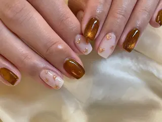 ネイル essence所属・pétit maakoのネイルデザイン