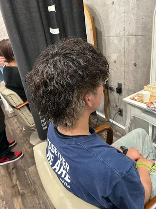 カラー パーマ 今野 詩音のヘアスタイル