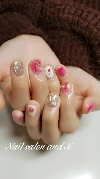 ネイル and Nのネイルデザイン