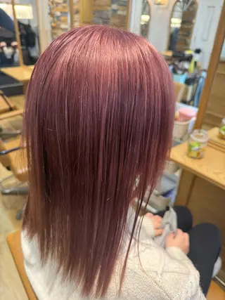 ミディアム カラー 新宿三丁目💜 空陽💙のヘアスタイル