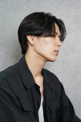 ミディアム パーマ メンズ メンズバレイヤージュ シャドウパーマのヘアスタイル