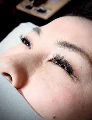 マツエク・マツパ ジョリア西大寺店 スタッフのマツエク・マツパデザイン