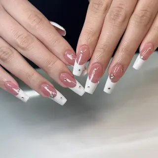 ネイル Nail Salon L'arc所属・💊大阪/心斎橋 moni🧠のネイルデザイン