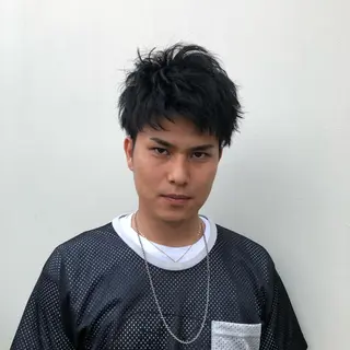ショート カラー パーマ ヘアアレンジ メンズ キッズ ネイル マツエク・マツパ 髪質改善🇰🇷 レイヤーカット/梅田のヘアスタイル
