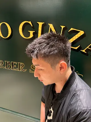 ショート ヒロ銀座牛山 友晴のヘアスタイル